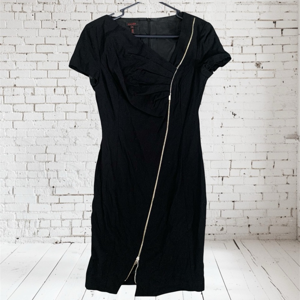Escada Black Virgin Wool Dress with Asymmetrical Zipper Sz 34 - Small